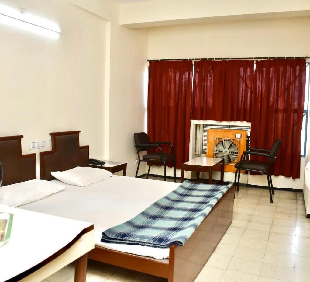 Hotel Gomti Nágpur Kültér fotó